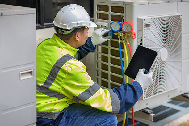 Professional Air Conditioning Repair technician working in Hopatcong, NJ